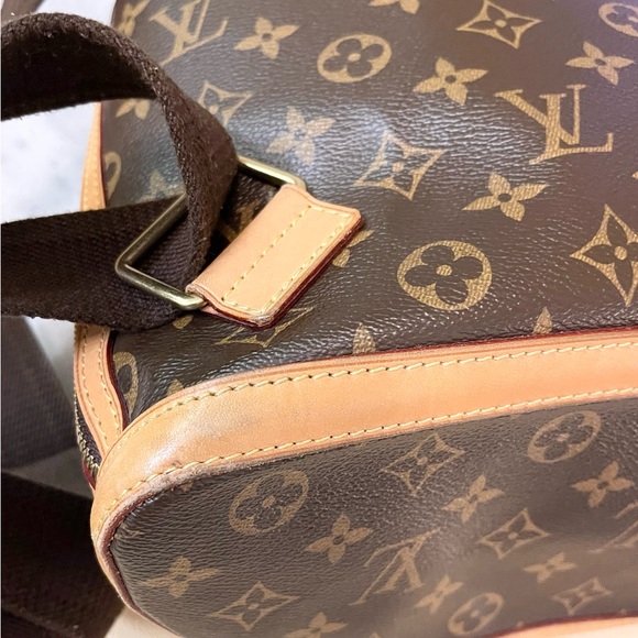 LOUIS VUITTON Monogram Bosphore Backpack - Picture 9 of 16